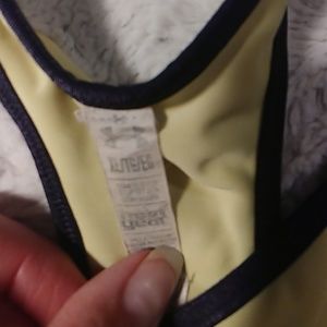 Under Armour Intimates & Sleepwear - Under Armour Sports Bra XL Under Armour Intimates & Sleepwear - Under Armour Sports Bra XL